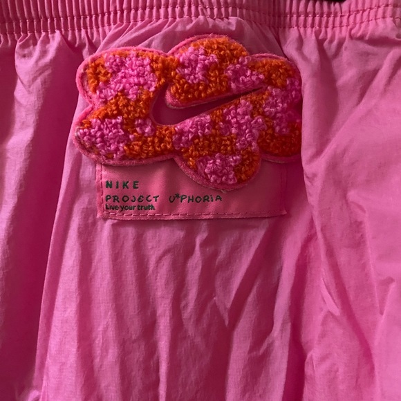 Nike Project U*phoria pink shorts - Picture 3 of 5